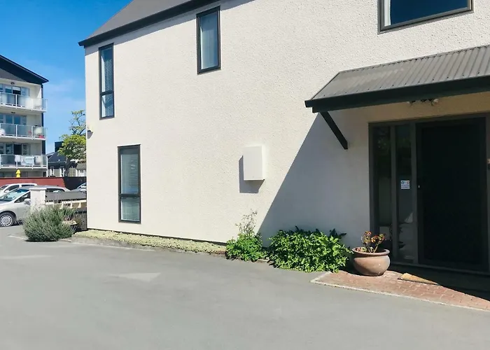 Salisbury Apartment - Christchurch Holiday Homes